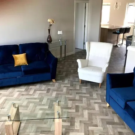 Large Three Bed With Lough Atalia Views Apartment Galway Exterior photo