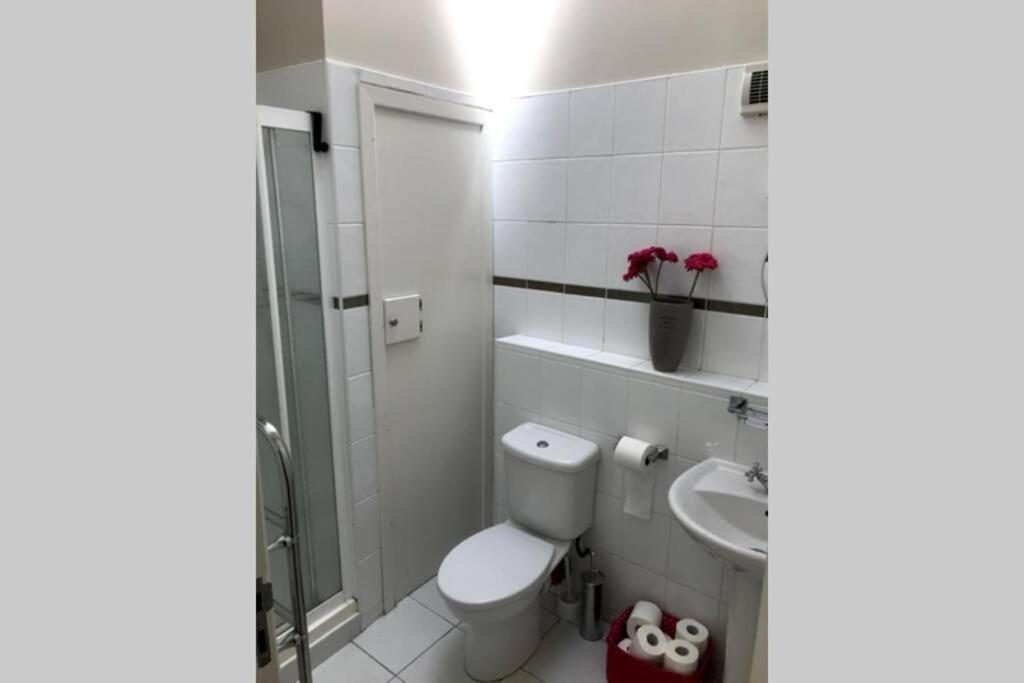 Appartamento Large Three Bed With Lough Atalia Views Galway